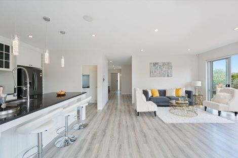 Photo of property in 30 Korihi Drive, Swanson, Auckland, 0614