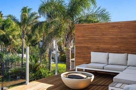 Photo of property in 23 Moana Road, Okitu, Gisborne, 4010