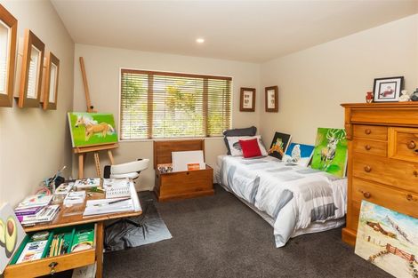 Photo of property in 1 Brookfield Drive, Northwood, Christchurch, 8051