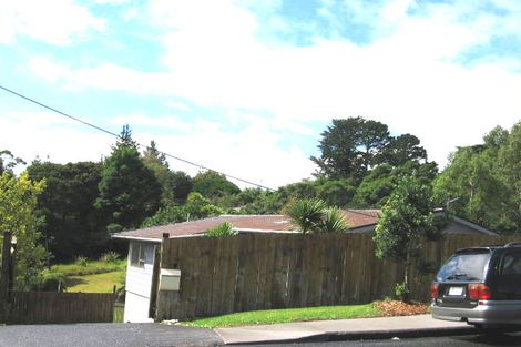 Photo of property in 22 Sunnyside Road, Sunnyvale, Auckland, 0612