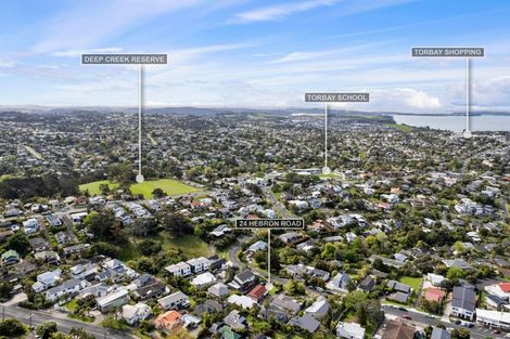 Photo of property in 24 Hebron Road, Waiake, Auckland, 0630