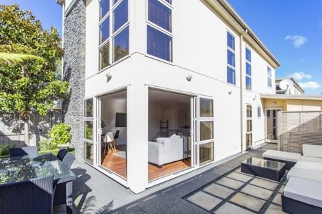 Photo of property in 6 Elderwood Lane, Edgeware, Christchurch, 8013