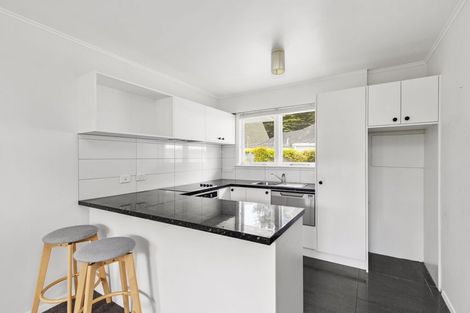 Photo of property in 8/238 Muritai Road, Eastbourne, Lower Hutt, 5013