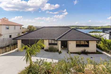 Photo of property in 15 Clansman Terrace, Gulf Harbour, Whangaparaoa, 0930