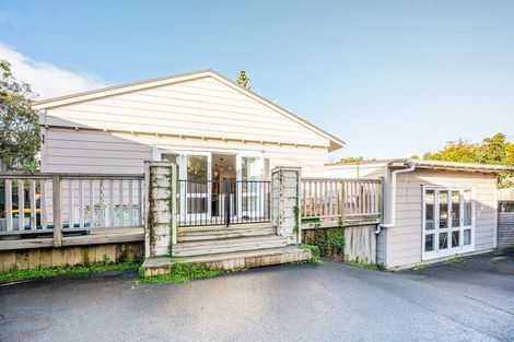 Photo of property in 4a Rata Road, Stanmore Bay, Whangaparaoa, 0932