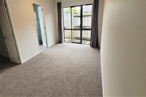 Photo of property in 33 Golden Sands Drive, Papamoa Beach, Papamoa, 3118