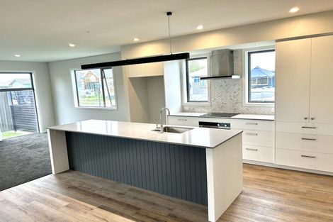 Photo of property in 9 George Yee Place, Taradale, Napier, 4112