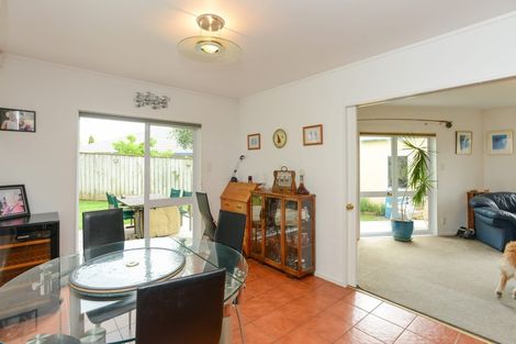 Photo of property in 27a Campbell Street, Havelock North, 4130