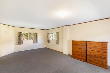 Photo of property in 24 Leaver Place, Weymouth, Auckland, 2103
