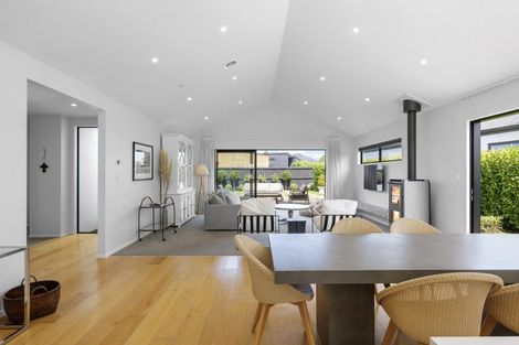 Photo of property in 38 Colwyn Street, Bryndwr, Christchurch, 8053