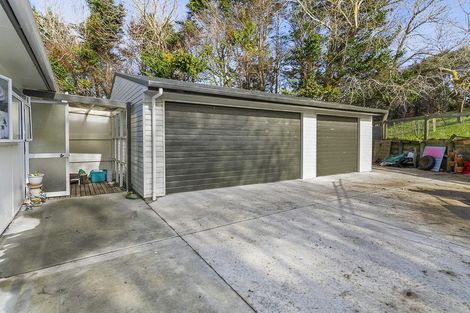 Photo of property in 141 Karioitahi Road, Waiuku, 2683