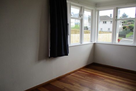 Photo of property in 37 Hukatai Street, Elsdon, Porirua, 5022