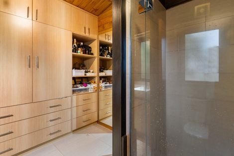 Photo of property in 20 Goodwood Drive, Goodwood Heights, Auckland, 2105