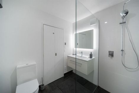 Photo of property in 3/70 Dart Place, Fernhill, Queenstown, 9300