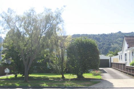 Photo of property in 27 Davis Crescent, Elderslea, Upper Hutt, 5018