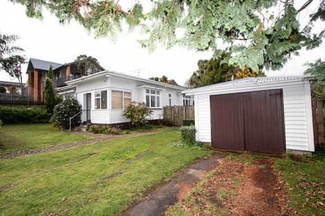 Photo of property in 2 Wellington Street, Hamilton East, Hamilton, 3216