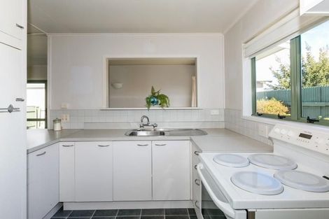 Photo of property in 810 Sylvan Road, Mayfair, Hastings, 4122