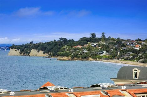 Photo of property in 4d/171 Hurstmere Road, Takapuna, Auckland, 0622