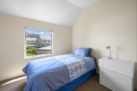 Photo of property in 7 Meadowbrook Place, Wanaka, 9305