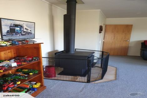 Photo of property in 16 Harris Place, Ngatea, 3503