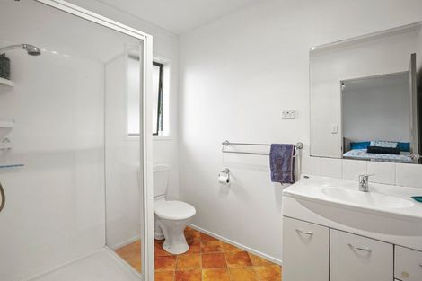 Photo of property in 62 Heta Road, Highlands Park, New Plymouth, 4312