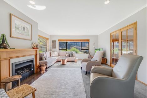 Photo of property in 5 Basilton Close, Bucklands Beach, Auckland, 2012