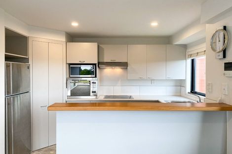Photo of property in Gloucester Towers, 13/28 Gloucester Street, Christchurch Central, Christchurch, 8013
