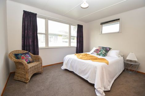 Photo of property in 9 Charles Street, Carterton, 5713