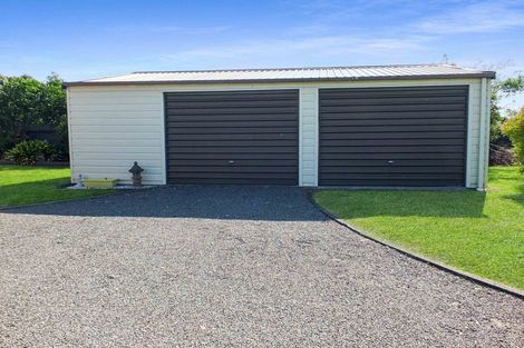 Photo of property in 22 Shortt Street, Foxton Beach, Foxton, 4815