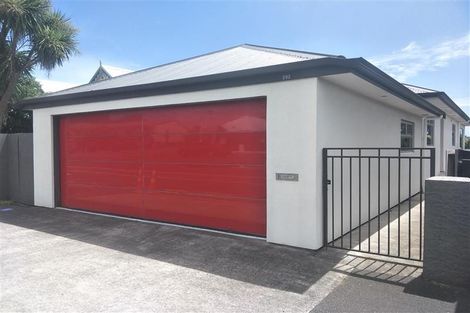 Photo of property in 292 Devon Street West, New Plymouth, 4310