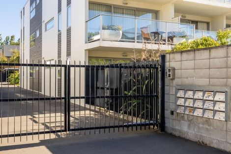 Photo of property in 6/180 Peterborough Street, Christchurch Central, Christchurch, 8013