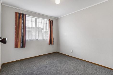 Photo of property in 307 Roscommon Road, Clendon Park, Auckland, 2103
