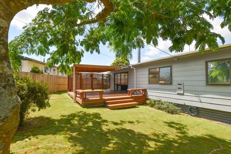 Photo of property in 2 Bay Grove, Pukehangi, Rotorua, 3015