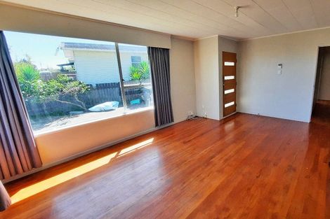 Photo of property in 41 Mcdivitt Street, Manurewa, Auckland, 2102