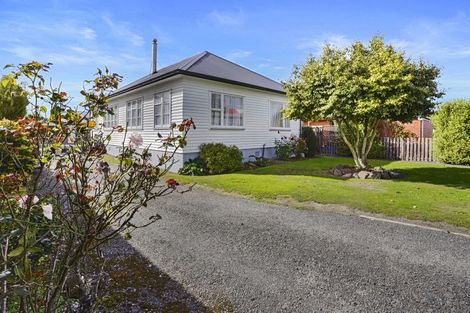 Photo of property in 28 Epsom Road, Sockburn, Christchurch, 8042