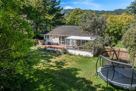Photo of property in 7 Manuka Street, Stokes Valley, Lower Hutt, 5019