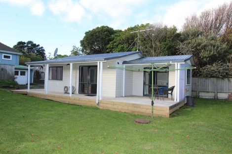 Photo of property in 6a North Street, Tawa, Wellington, 5028