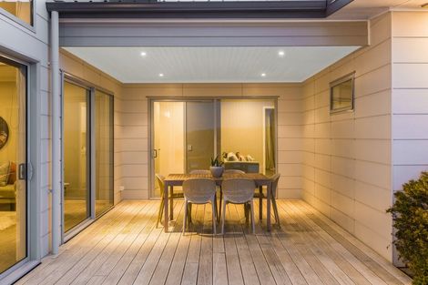 Photo of property in 15 Sue Dow Lane, Aotea, Porirua, 5024