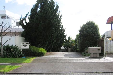 Photo of property in 102 Bramley Drive, Farm Cove, Auckland, 2012