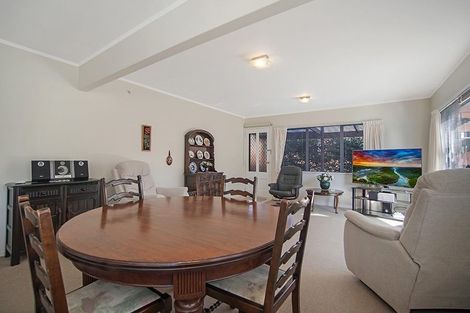 Photo of property in 2/10 Counsel Terrace, Mount Albert, Auckland, 1025