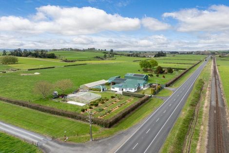 Photo of property in 242 State Highway 27, Okoroire, Tirau, 3484