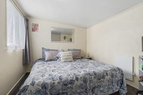 Photo of property in 16 Smith Street, Frankton, Hamilton, 3204