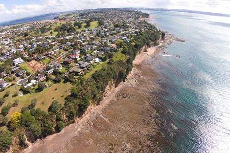 Photo of property in 150 Pacific Parade, Army Bay, Whangaparaoa, 0930