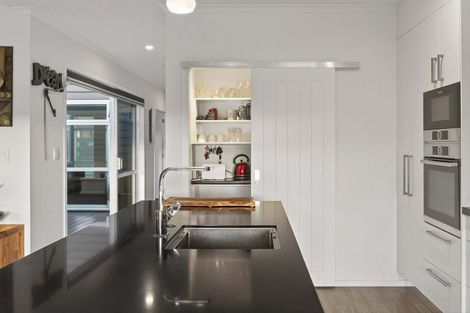 Photo of property in 8 Celmisia Retreat, Papamoa Beach, Papamoa, 3118