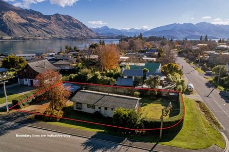 Photo of property in 2 Wiley Road, Wanaka, 9305