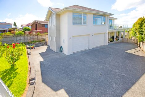 Photo of property in 150 Pacific Parade, Army Bay, Whangaparaoa, 0930