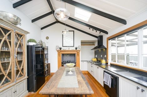 Photo of property in 5 Queen Street, Feilding, 4702