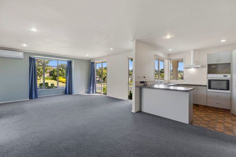 Photo of property in 74 Sterling Gate Drive, Bethlehem, Tauranga, 3110