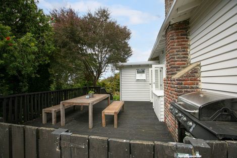 Photo of property in 31 Domain Road, Waipawa, 4210