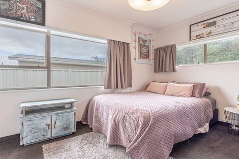 Photo of property in 103 Hillcrest Road, Raumati Beach, Paraparaumu, 5032